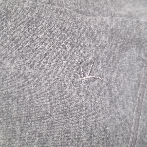 3/$20 Danskin Charcoal 3/4 Sleeve Women's Top Size M - Picture 8 of 8